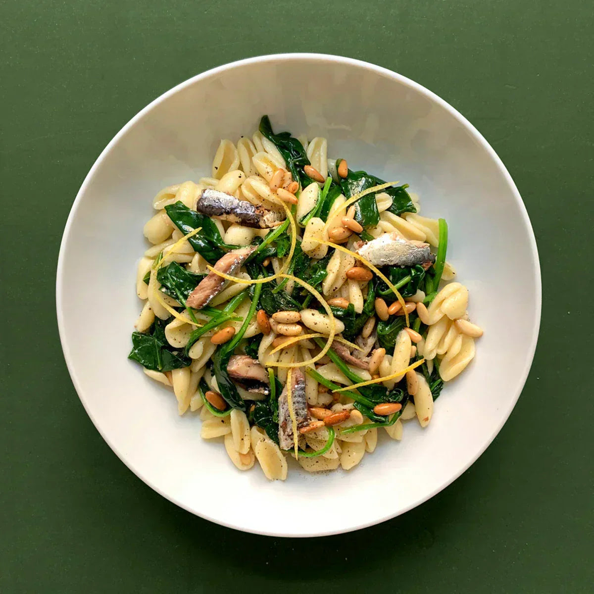Cavatelli – Spinat, Sardinen, Zitrone, Pinienkerne